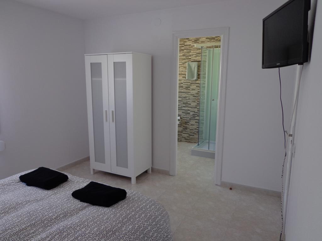 Albergue Aqua Портомарин Екстериор снимка